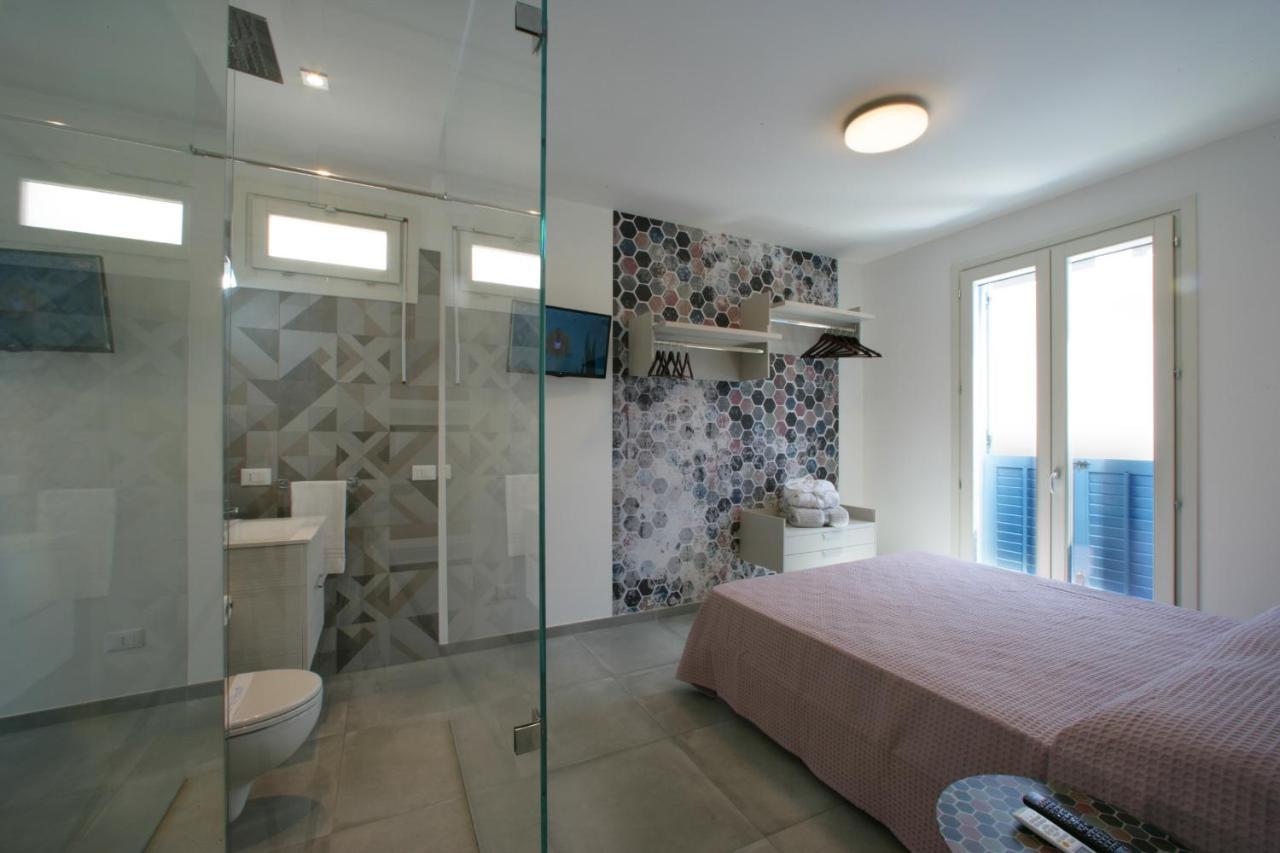 Itaca E Medea - Appartamenti Con Idromassaggio In Terrazza San Vito Lo Capo Exterior photo