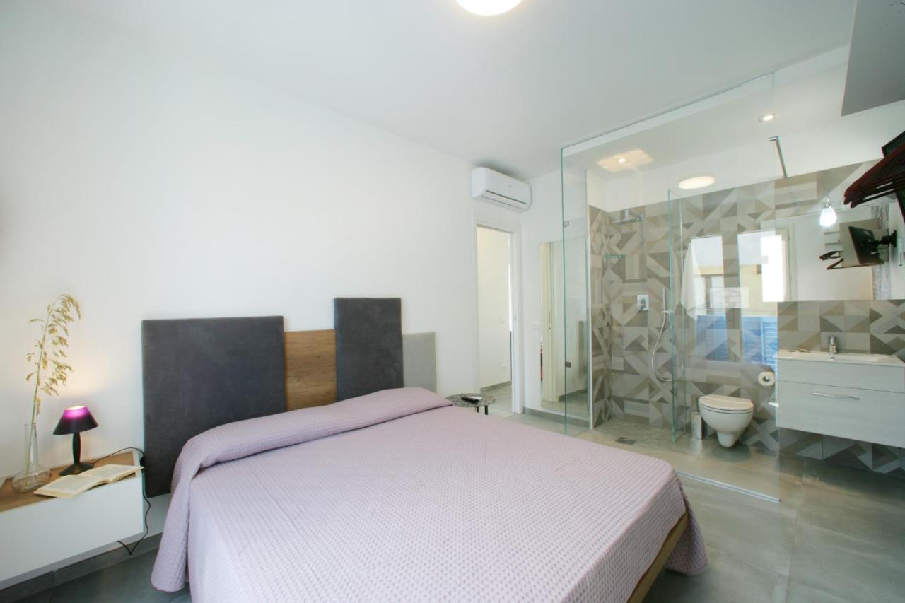 Itaca E Medea - Appartamenti Con Idromassaggio In Terrazza San Vito Lo Capo Exterior photo